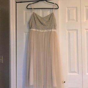 Needle & Thread Size 10